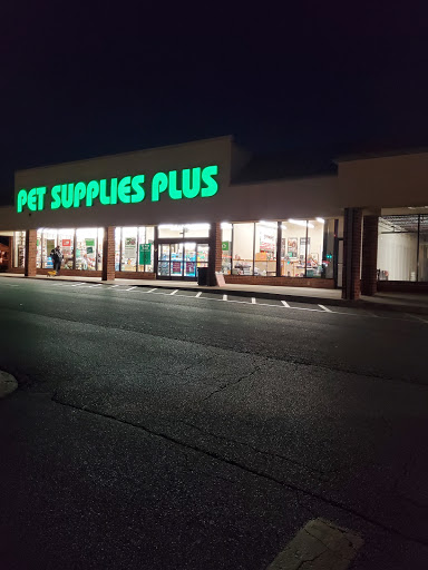 Pet Supply Store «Pet Supplies Plus», reviews and photos, 3205 W 115th St, Merrionette Park, IL 60803, USA