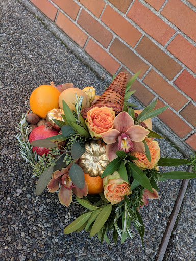 Florist «Mercer Island Florist», reviews and photos, 3006 78th Ave SE, Mercer Island, WA 98040, USA