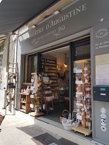 Librairie l'Orange Bleue à Orange