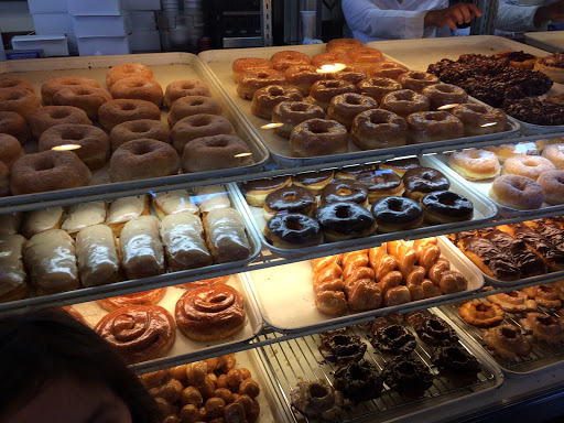Donut Shop «Allstar Donuts», reviews and photos, 2054 Treat Blvd # 24, Walnut Creek, CA 94598, USA