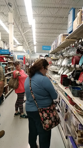 Department Store «Walmart Supercenter», reviews and photos, 2001 Glenn Blvd SW, Fort Payne, AL 35968, USA