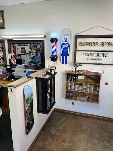 Barber Shop «1927 Barbershop & Shave Parlor», reviews and photos, 5800 Santa Rosa Rd #131, Camarillo, CA 93012, USA