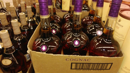 Liquor Store «PJ Wine», reviews and photos, 4898 Broadway, New York, NY 10034, USA