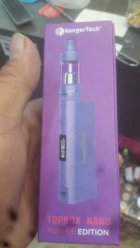 Tobacco Shop «Amsterdam Smoke Shop», reviews and photos, 510 W Court St, Seguin, TX 78155, USA