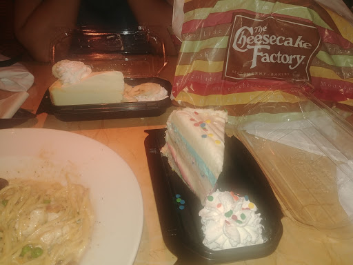 Restaurant «The Cheesecake Factory», reviews and photos, 15900 La Cantera Pkwy, San Antonio, TX 78256, USA