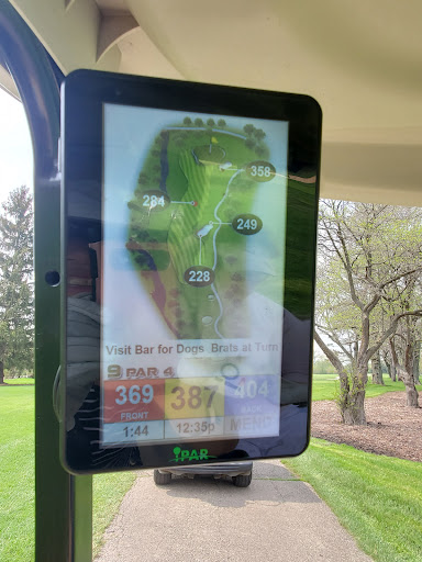 Public Golf Course «Deerfield Golf Club and Learning Center», reviews and photos, 1201 Saunders Rd, Riverwoods, IL 60015, USA