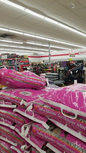 Home Improvement Store «Tractor Supply Co.», reviews and photos, 128 NJ-94 STE 9, Blairstown, NJ 07825, USA