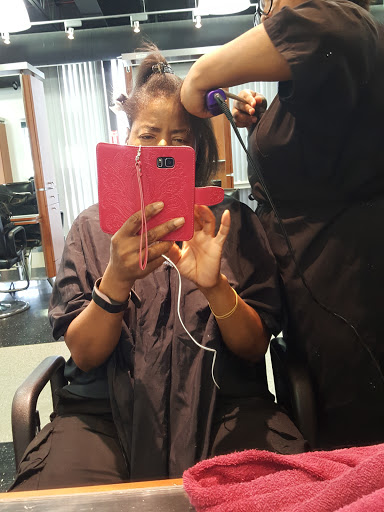 Hair Salon «The Salon at Remington», reviews and photos, 14801 Broadway Ave, Cleveland, OH 44125, USA