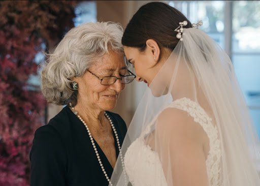 Bridal Shop «Bridal Connection», reviews and photos, 708 N Ankeny Blvd, Ankeny, IA 50023, USA