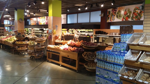 Grocery Store «Streets Market & Cafe», reviews and photos, 222 N Charles St, Baltimore, MD 21201, USA