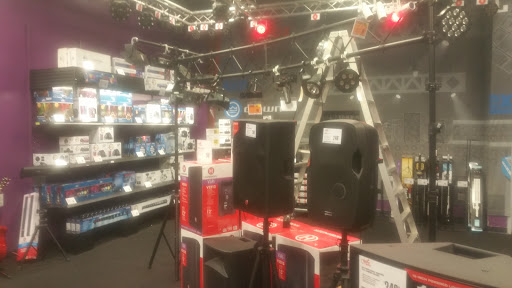 Music Store «Guitar Center», reviews and photos, 186 Banks Crossing, Fayetteville, GA 30214, USA