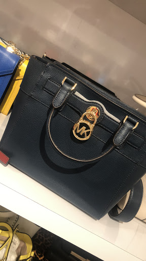 Fashion Accessories Store «Michael Kors», reviews and photos, 1650 Premium Outlet Blvd #1800, Aurora, IL 60502, USA