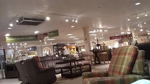 Furniture Store «La-Z-Boy», reviews and photos, 6609 W Grand Ave, Gurnee, IL 60031, USA