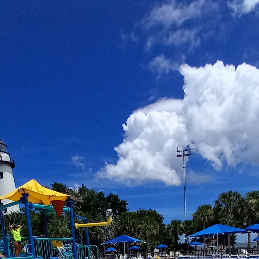 Neptune Park Fun Zone Pool