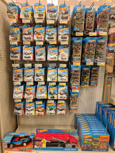 Department Store «Target», reviews and photos, 197 Gravois Bluffs Plaza Dr, Fenton, MO 63026, USA