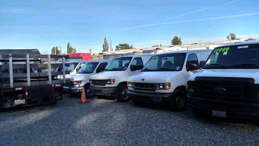 Used Car Dealer «Royal Auto Sales», reviews and photos, 36104 W Valley Hwy S, Auburn, WA 98001, USA