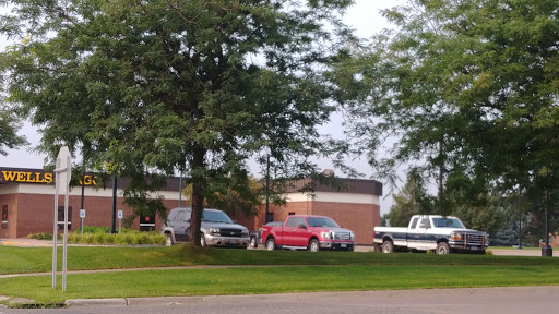 Bank «Wells Fargo Bank», reviews and photos