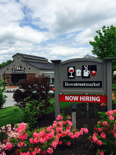 Grocery Store «Bow Street Market», reviews and photos, 79 Bow St, Freeport, ME 04032, USA
