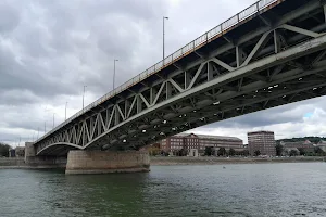 Petőfi Bridge image