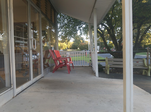 Laundromat «The Laundry Room of Doylestown: Laundromat», reviews and photos, 191 S Clinton St, Doylestown, PA 18901, USA