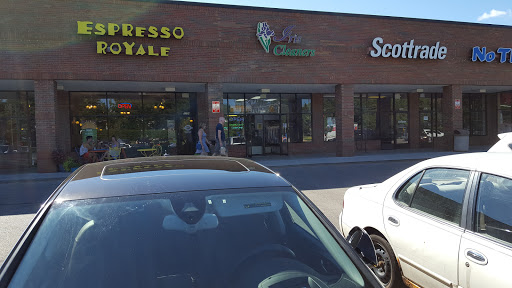 Dry Cleaner «Iris Dry Cleaners», reviews and photos, 2268 S Main St, Ann Arbor, MI 48103, USA