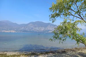 Spiaggetta Via Dei Mille image