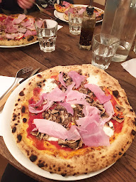 Photo n°69 de Pizzou Issy à Issy-les-Moulineaux ()
