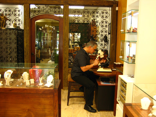 Jeweler «LeJeans Jewelers», reviews and photos, 931 N State Rd 434 Suite 1205, Altamonte Springs, FL 32714, USA