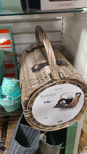 Department Store «HomeGoods», reviews and photos, 1087 Old Country Rd, Riverhead, NY 11901, USA