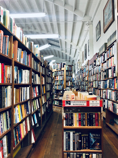 Book Store «Walden Pond Bookstore», reviews and photos, 3316 Grand Ave, Oakland, CA 94610, USA