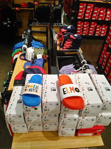 Shoe Store «PUMA», reviews and photos, 3000 Grapevine Mills Pkwy #602, Grapevine, TX 76051, USA