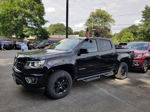 Chevrolet Dealer «H & L Chevrolet», reviews and photos, 1416 Post Rd, Darien, CT 06820, USA