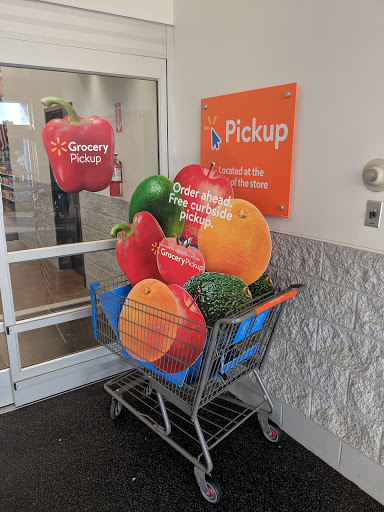 Department Store «Walmart Supercenter», reviews and photos, 38020 US-18, Prairie du Chien, WI 53821, USA