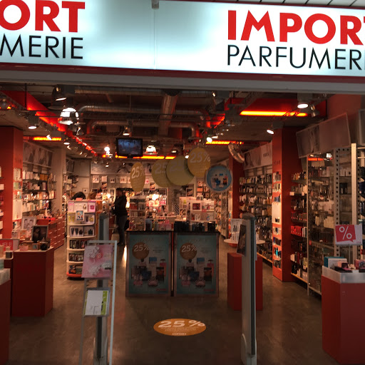 Import Parfumerie Zürich Letzipark