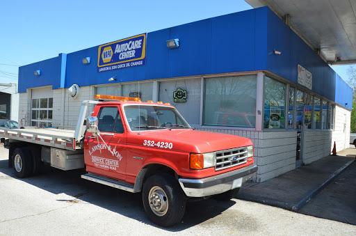 Auto Repair Shop «Lawson & Son Auto Repair», reviews and photos, 5137 Harding Pike, Nashville, TN 37205, USA