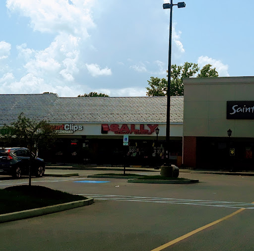 Sally Beauty, 2075 Zumbehl Rd, St Charles, MO 63303, USA, 