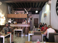 Atmosphère du Restaurant français La Bonne Humm Heure à Chalon-sur-Saône - n°16