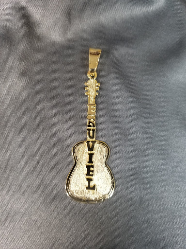 Jewelry Repair Service «El Oscar Jewelry Repair», reviews and photos, 2208 N Blackstone Ave, Fresno, CA 93703, USA