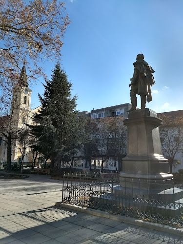 Hozzászólások és értékelések az Zalaegerszegi Deák Ferenc Megyei és Városi Könyvtár-ról