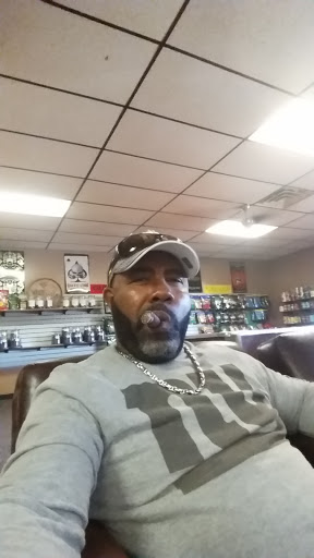 Cigar Shop «Cigar And Tobacco», reviews and photos, 196 Berlin Turnpike, Berlin, CT 06037, USA