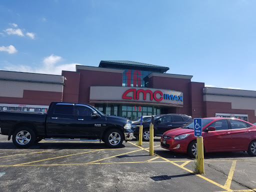 Movie Theater «AMC Showplace Schererville 16», reviews and photos, 875 Deer Creek Dr, Schererville, IN 46375, USA