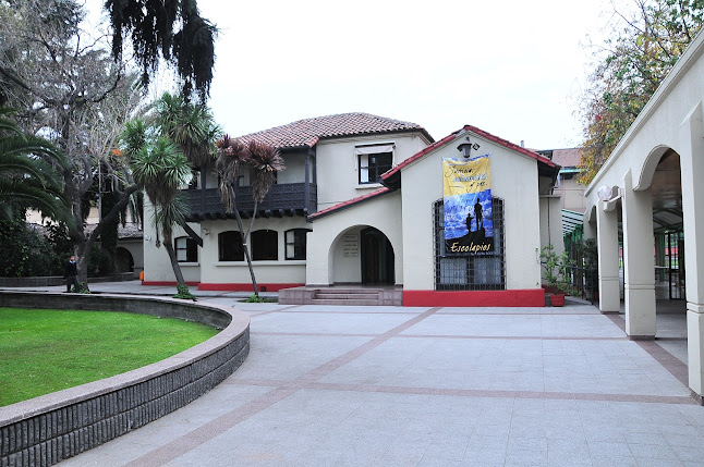 Opiniones de Colegio Calasanz en Ñuñoa - Escuela
