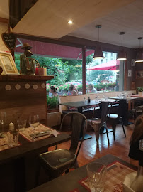 Atmosphère du Restaurant La Fine Bouche à Chamonix-Mont-Blanc - n°19