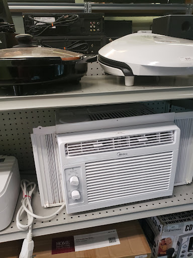 Pawn Shop «U-Pawn LLC», reviews and photos, 884 Main St, Willimantic, CT 06226, USA