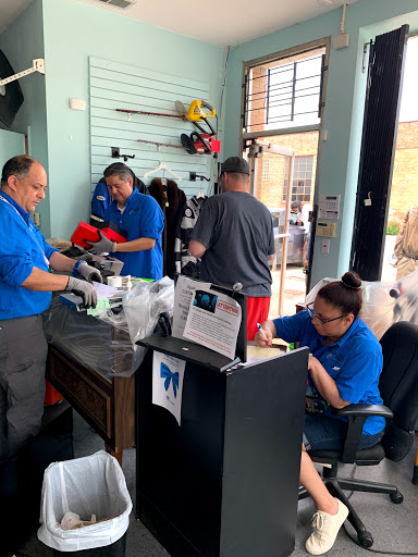 Pawn Shop «Champions Pawn & Jewelry Exchange», reviews and photos, 205 N Joliet St, Joliet, IL 60432, USA