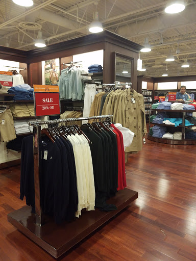 Outlet Store «Polo Ralph Lauren Factory Store», reviews and photos, 3939 S Interstate Hwy 35 #165, San Marcos, TX 78666, USA