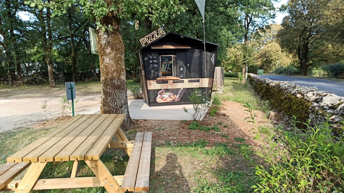 Distributeur de pizza artisanale à Rocamadour