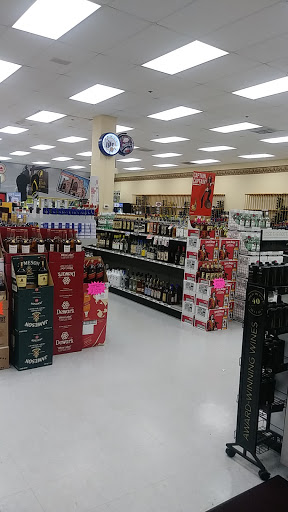 Liquor Store «Busa Wine & Spirits», reviews and photos, 21 Traders Way, Salem, MA 01970, USA