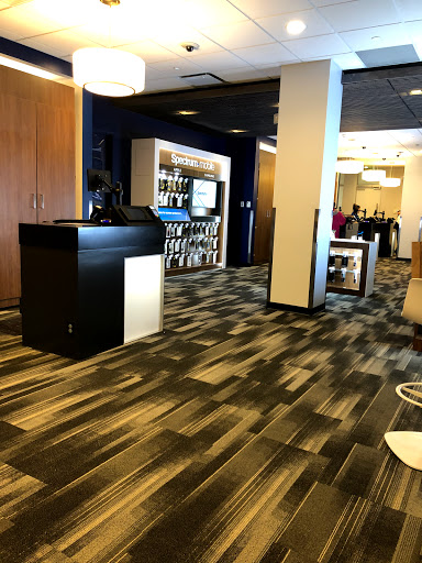 131 Colonie Center, Albany, NY 12203, USA