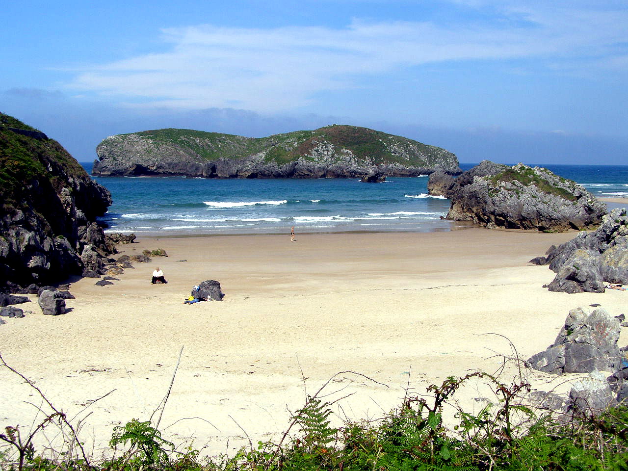 Playa de Borizo'in fotoğrafı ve yerleşim